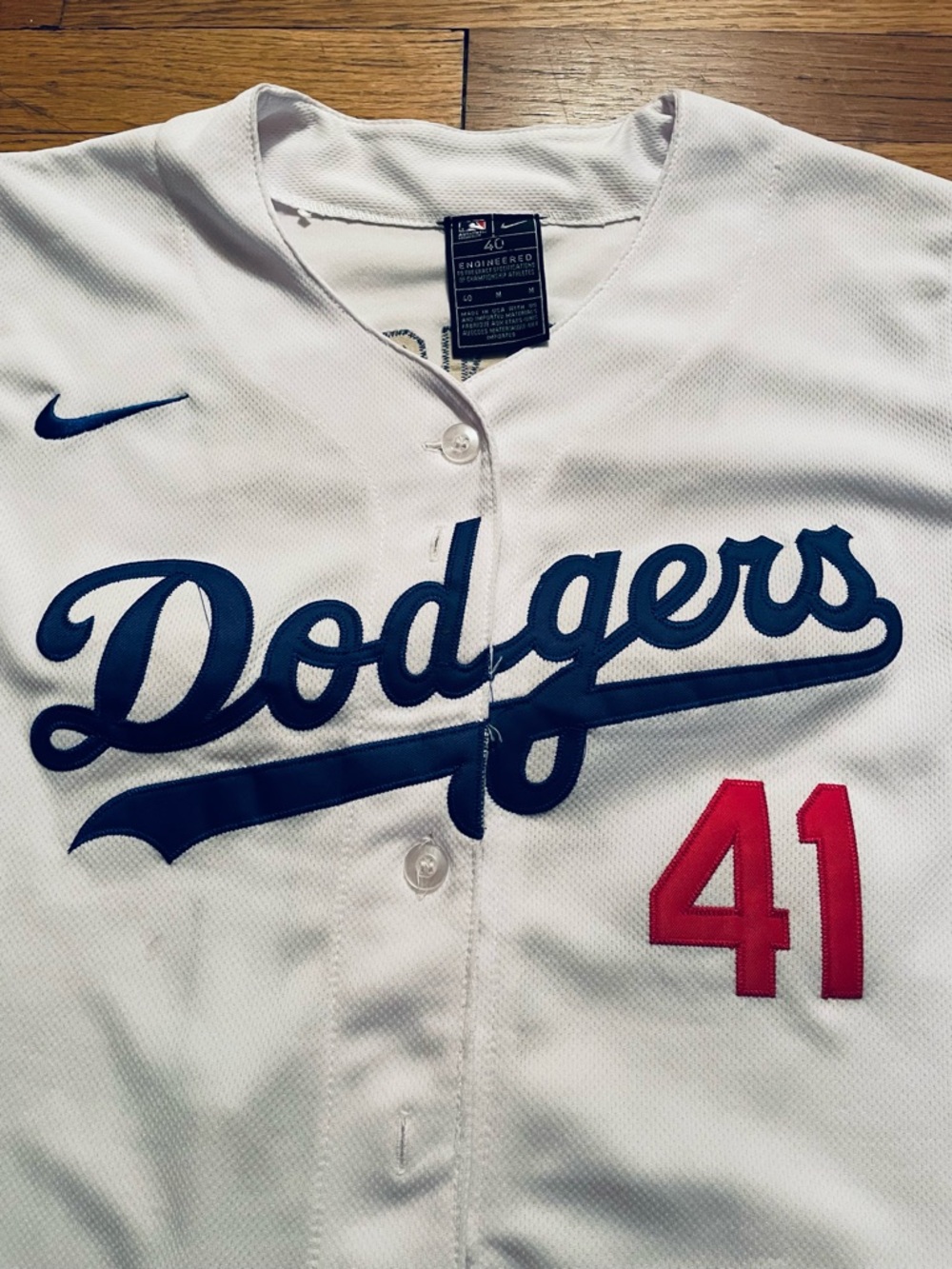 Nike White Authentic MLB Engineered Custom Jersey - Picture 4 of 6